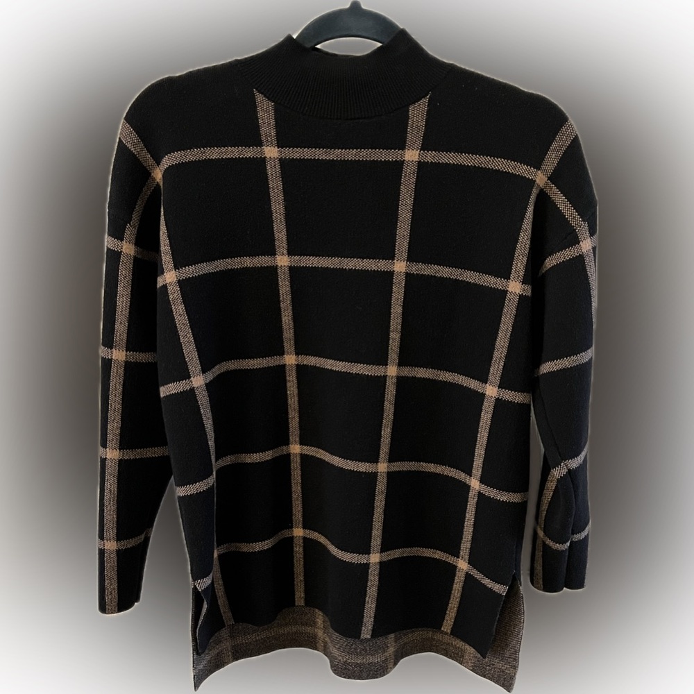 Ann Taylor Factory Black and Tan Checkered Women’s Sweater Size Petite Large